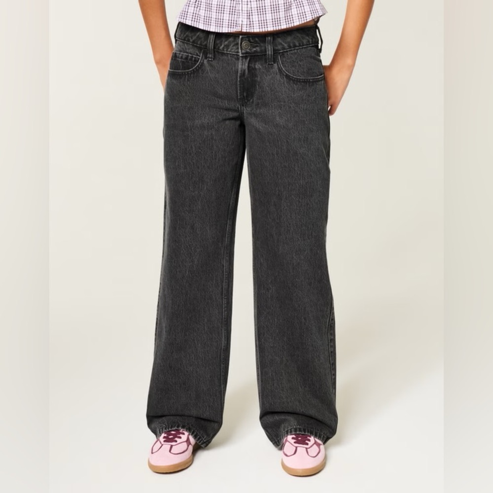 Hollister Low-Rise Washed Black Baggy Jeans